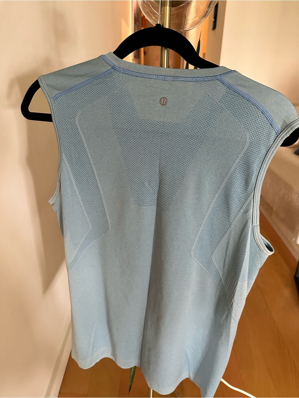 lululemon athletica Light Blue Sleeveless Performance Tank - Picture 4 of 5